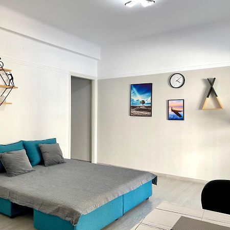 Uoohome7 Garden Green And Navy Афины Экстерьер фото