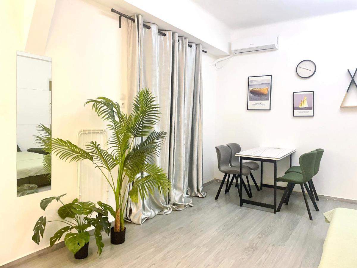 Uoohome7 Garden Green And Navy Афины Экстерьер фото