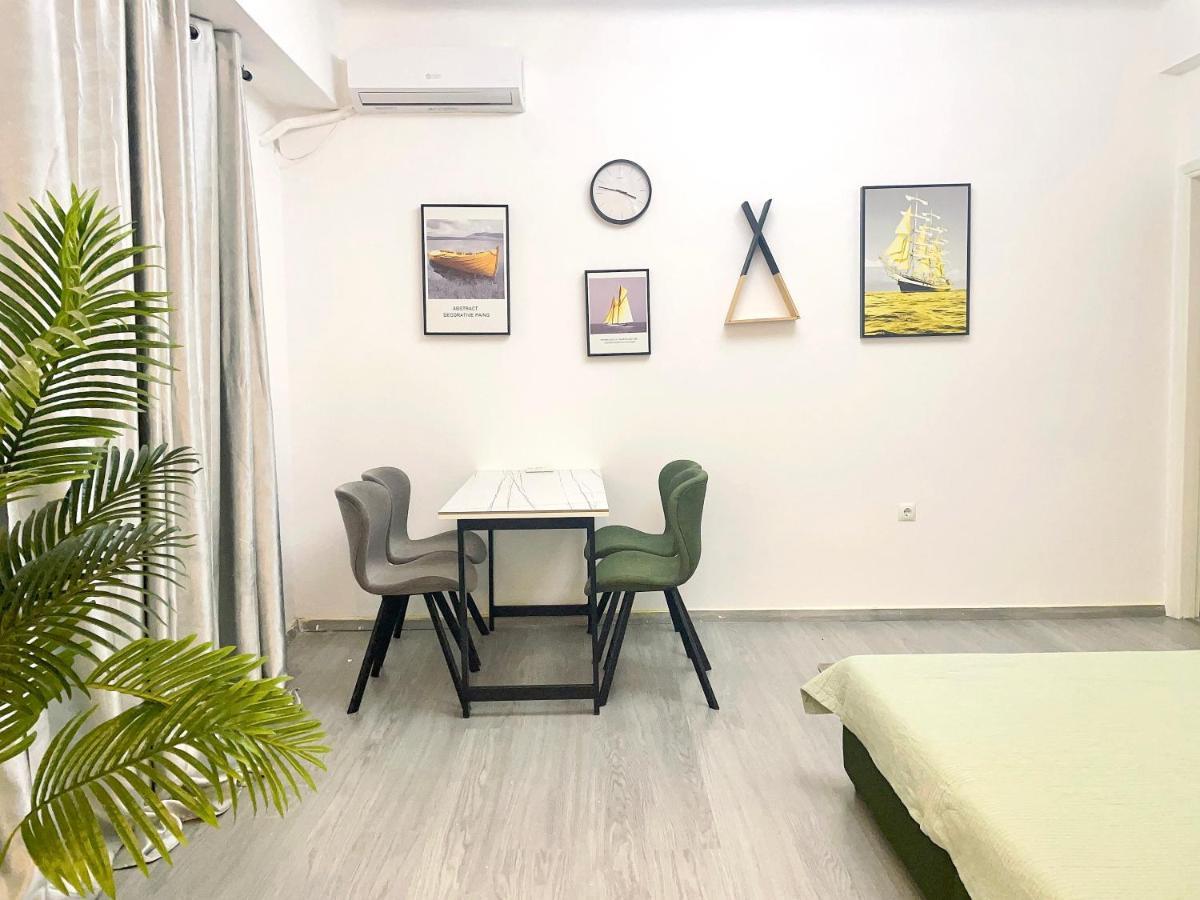 Uoohome7 Garden Green And Navy Афины Экстерьер фото